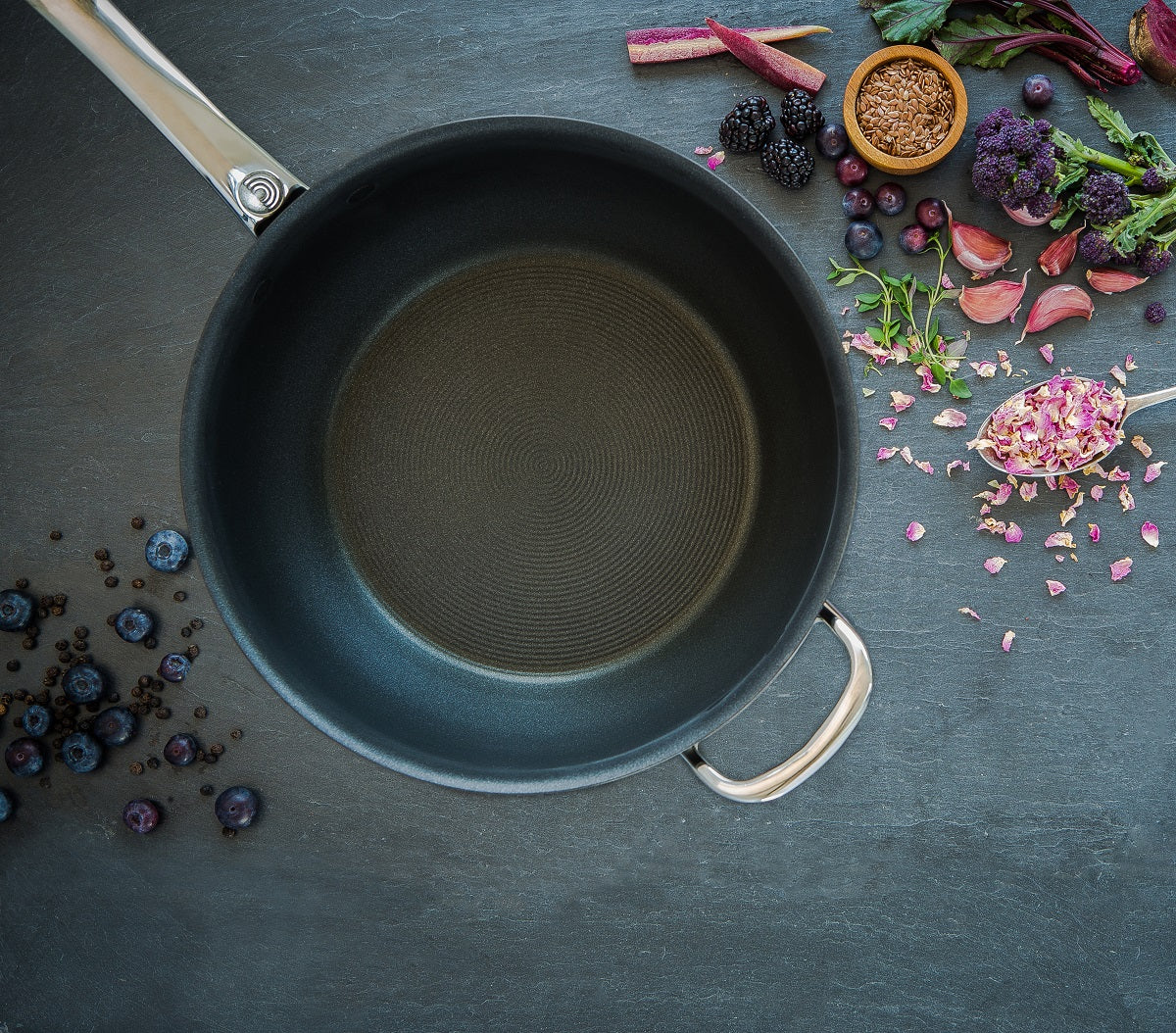 Excellence Non-Stick Induction Saucepan & Lid, Skillet & Milk Pan Set - 4 Pieces - Image 10