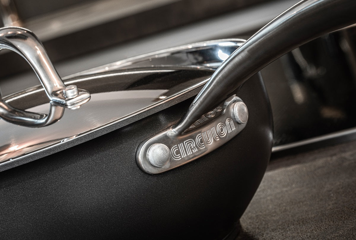 Excellence Non-Stick Induction Saucepan & Lid, Skillet & Milk Pan Set - 4 Pieces - Image 13