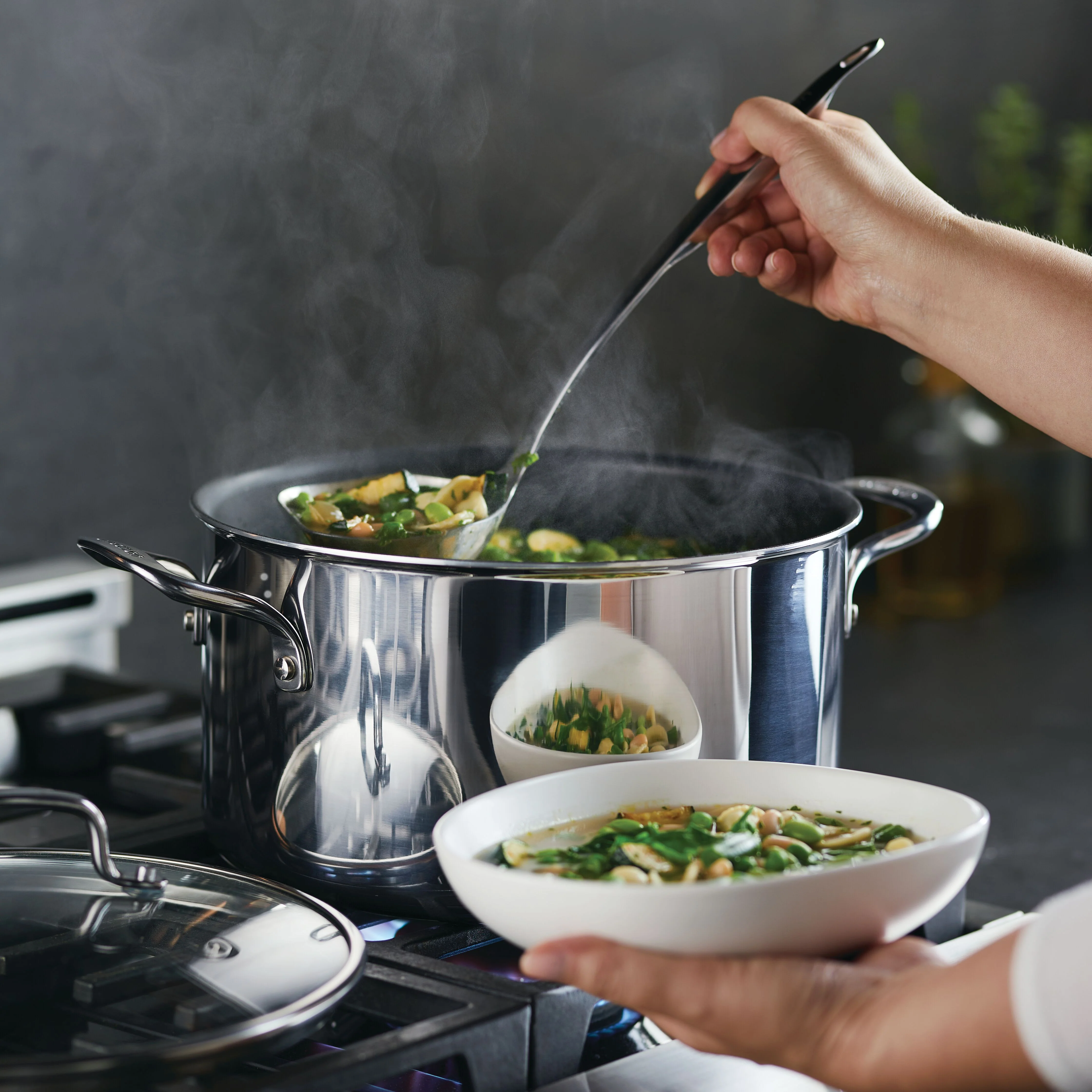 ScratchDefense Multi-Layer Stainless Steel Extreme Non-Stick Stockpot & Lid - 7.6L - Image 14