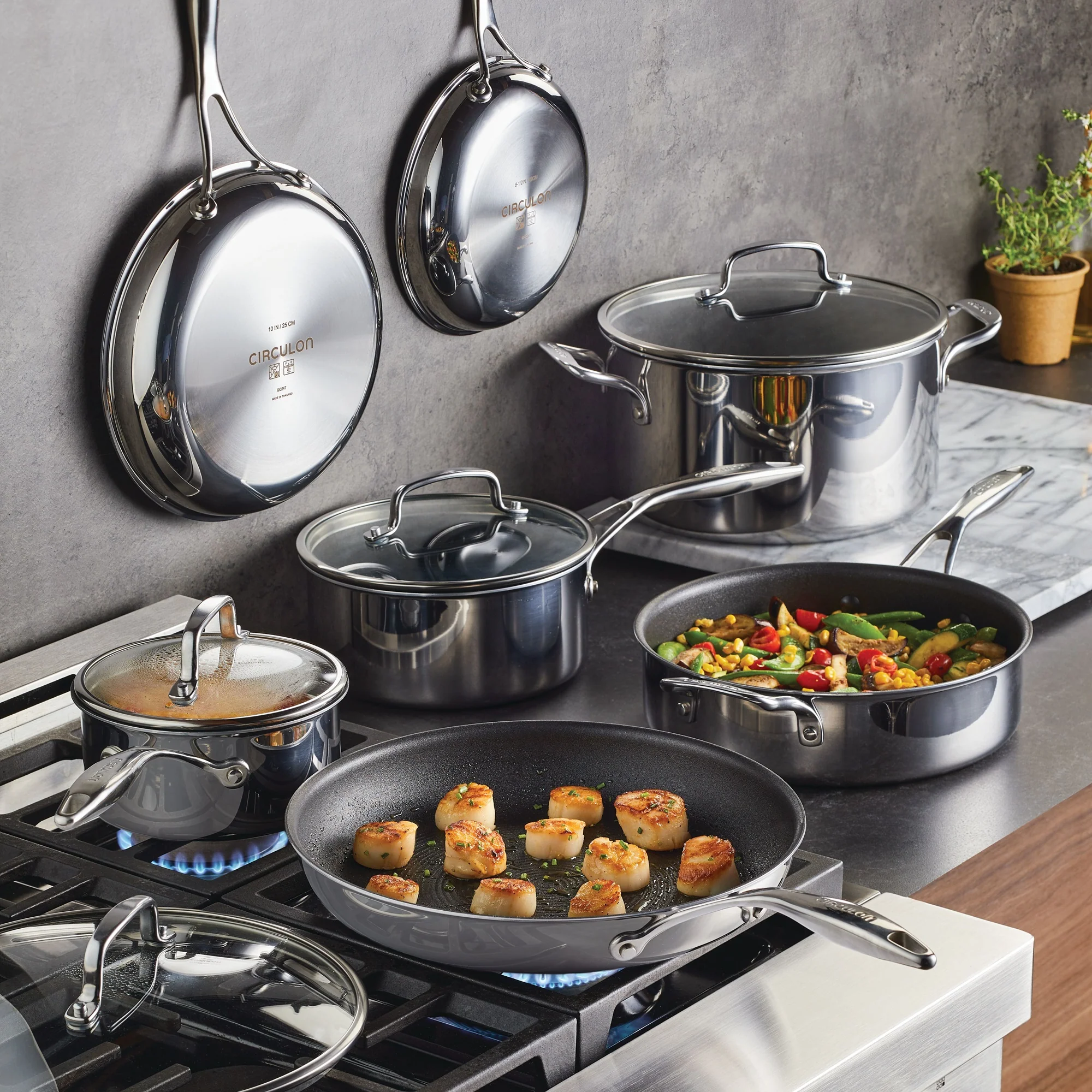ScratchDefense Multi-Layer Stainless Steel Extreme Non-Stick Frying Pan, Saucepan & Stockpot Pan Set - 5 Pieces - Image 13
